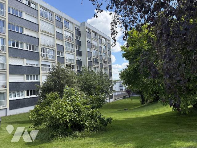 Appartement 4 pièces 75 m² · à Vannes · 74,9 m² · 220 000 €