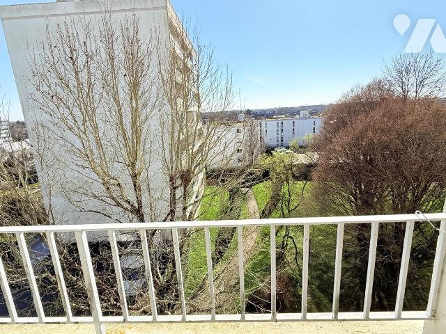 Appartement 5 pièces 108 m² · à Vannes · 108,2 m² · 295 000 €