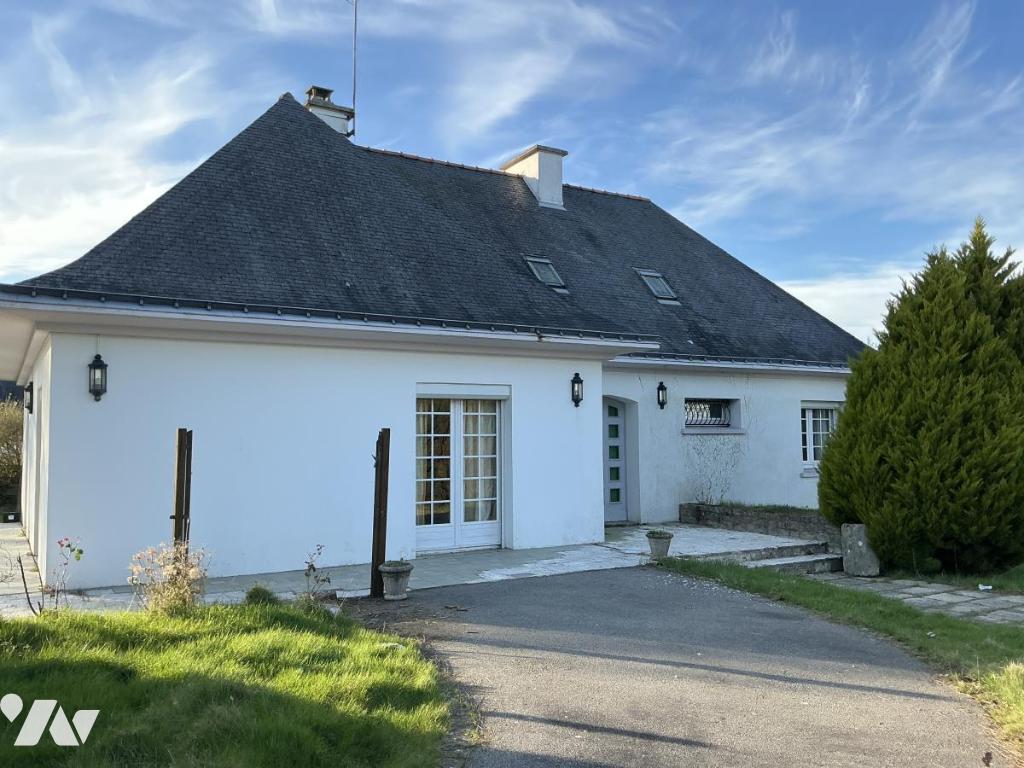 Maison 6 pièces 143 m² · à Elven · 143 m² · 400 000 €