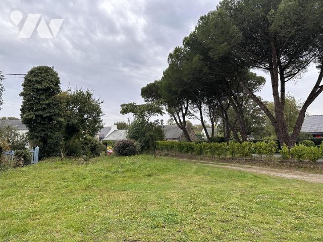 Terrain 611 m² · à Sarzeau · 611 m² · 175 000 €