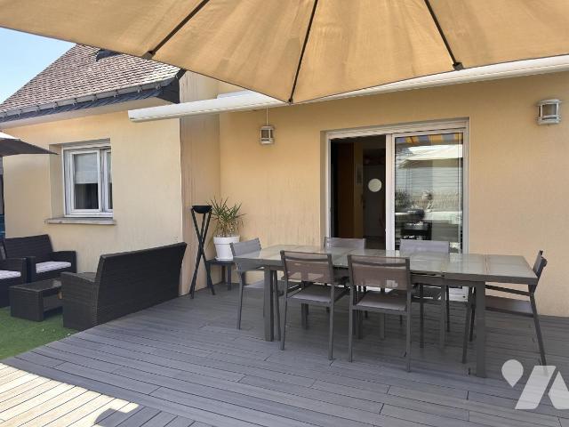 Maison 7 pièces 134 m² · à Theix-Noyalo · 134,4 m² · 575 000 €