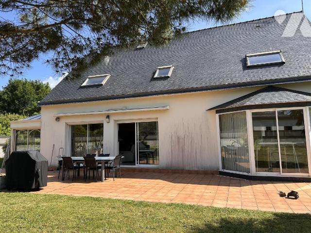 Maison 6 pièces 174 m² · à Surzur · 174 m² · 550 000 €