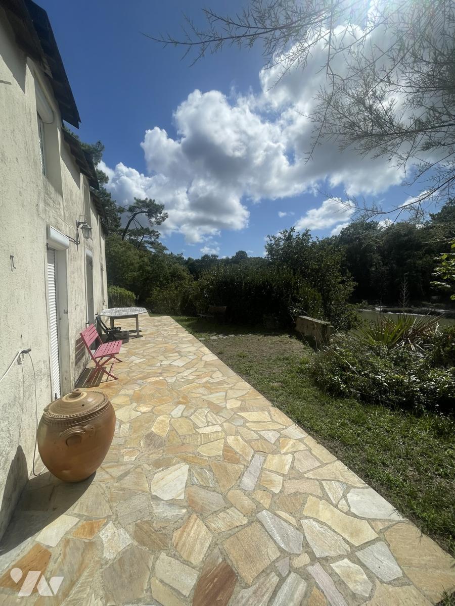 VENTE maison-PLOUGOUMELEN (56)