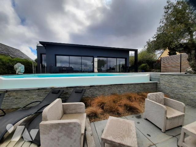 Maison 4 pièces 160 m² · à Séné · 160 m² · 1 350 000 €