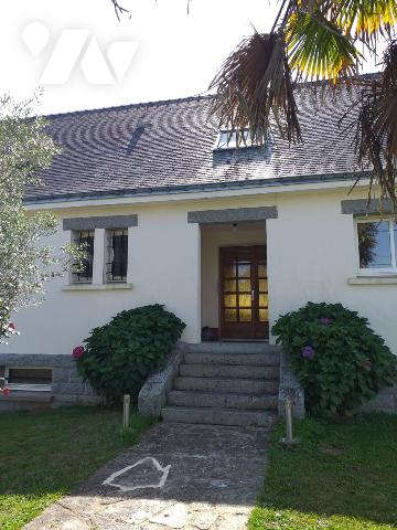 Maison 8 pièces 148 m² · à Saint-Nolff · 148 m² · 480 000 €