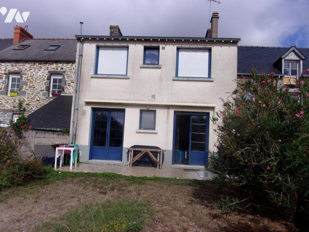 Maison 8 pièces 133 m² · à Carentoir · 133 m² · 120 000 €