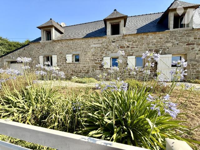 Maison 7 pièces 190 m² · à Péaule · 190 m² · 370 000 €