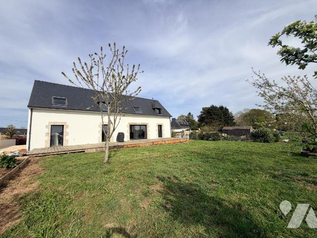 Maison 5 pièces 130 m² · à Locoal-Mendon · 130 m² · 510 000 €
