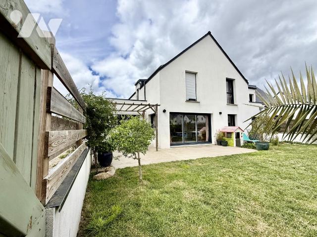 Maison 6 pièces 140 m² · à Crach · 140 m² · 490 000 €