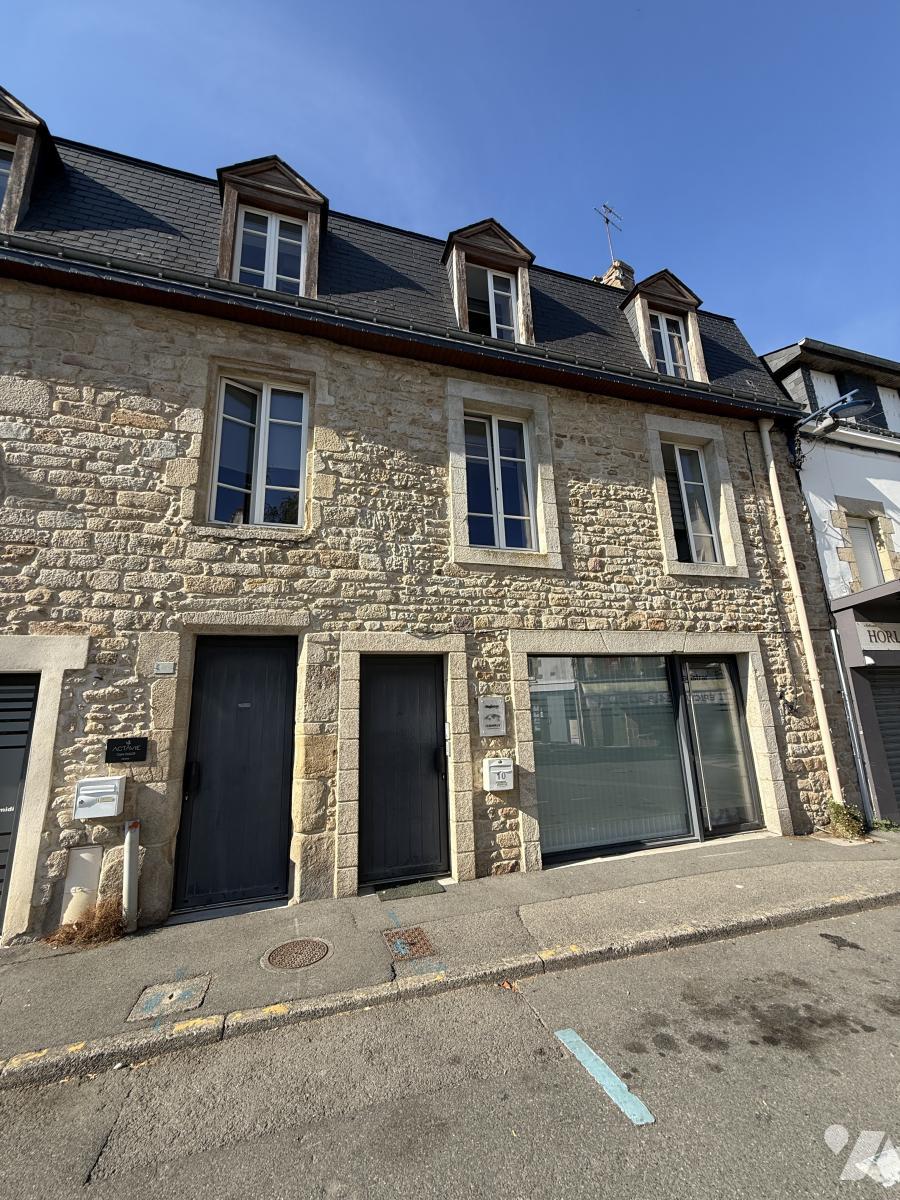 Immeuble 120 m² · à Auray · 120 m² · 500 000 €