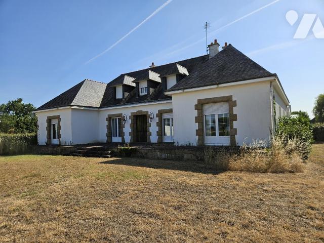 Maison 8 pièces 236 m² · à Étel · 236 m² · 800 000 €