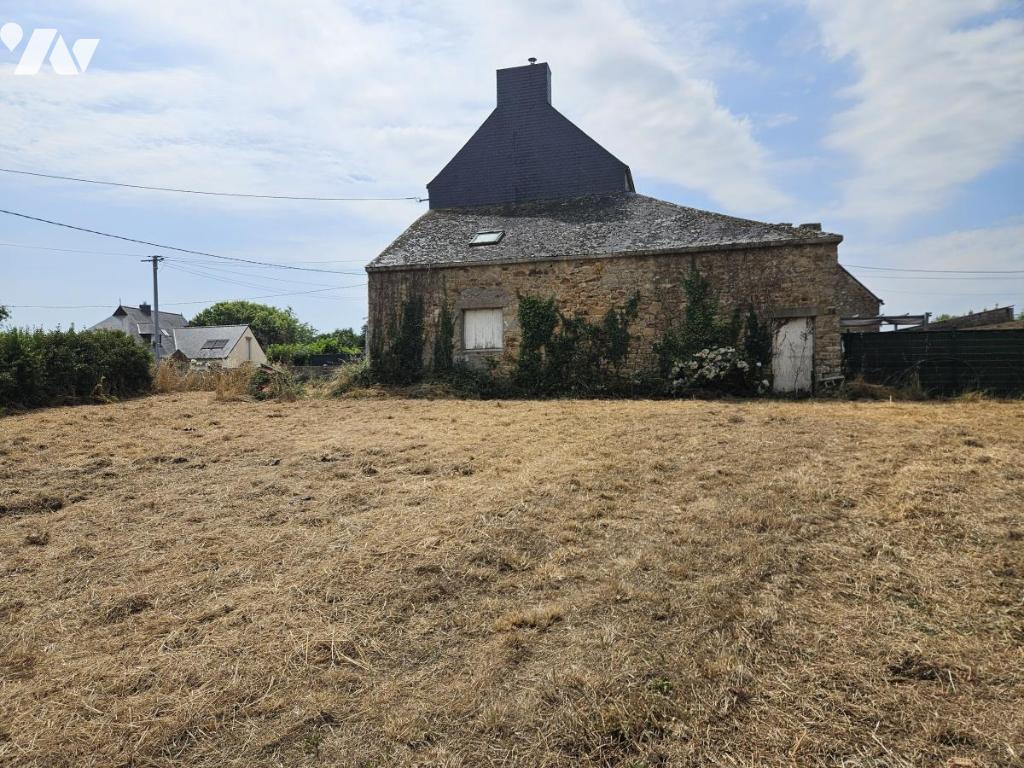 Maison 3 pièces 67 m² · à Locoal-Mendon · 67 m² · 100 000 €
