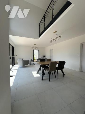Maison 7 pièces 162 m² · à Plouhinec · 162 m² · 725 000 €