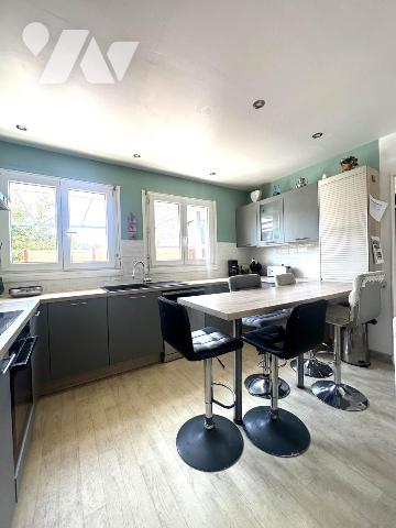 Maison 5 pièces 103 m² · à Inzinzac-Lochrist · 103 m² · 230 000 €