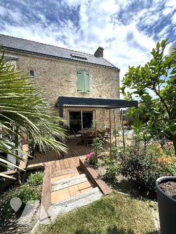 Maison 6 pièces 197 m² · à Sainte-Hélène · 197 m² · 720 000 €