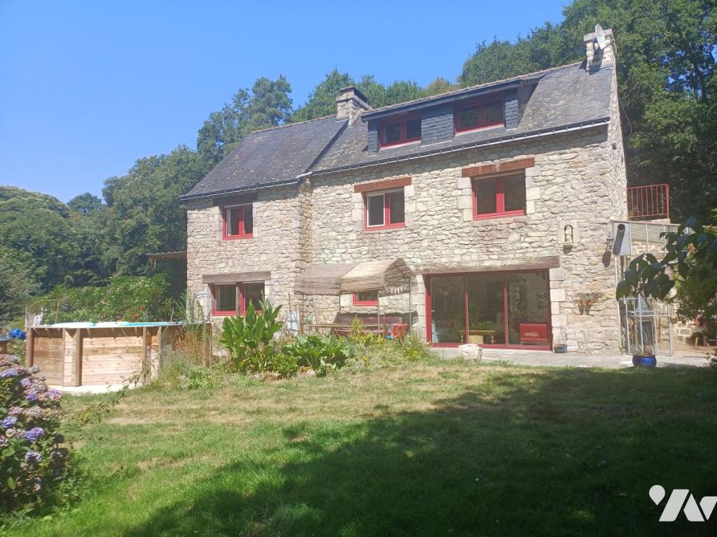 Maison 7 pièces 131 m² · à Plouay · 131 m² · 320 000 €