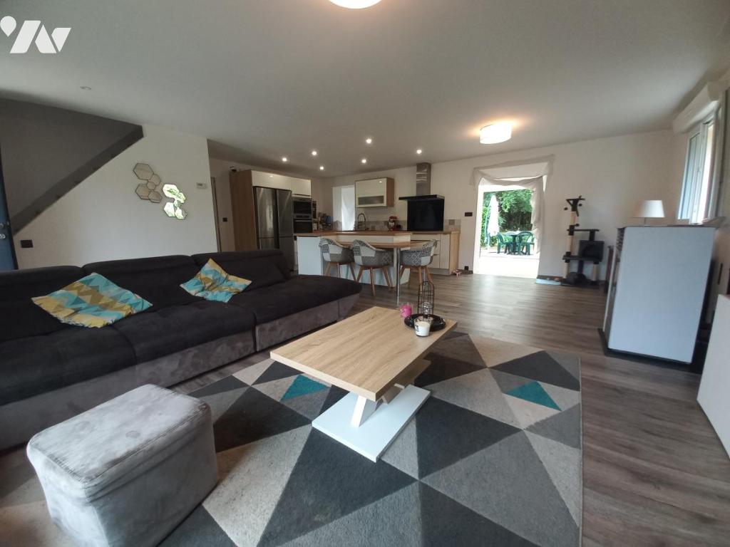 Maison 3 pièces 146 m² · à Inguiniel · 146,4 m² · 220 000 €