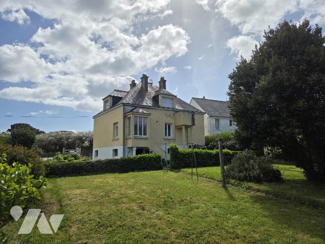 Maison 6 pièces 120 m² · à Groix · 120 m² · 385 000 €