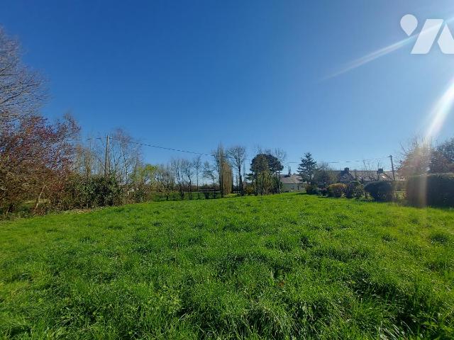 Terrain 1080 m² · à Plouhinec · 1 080 m² · 225 720 €