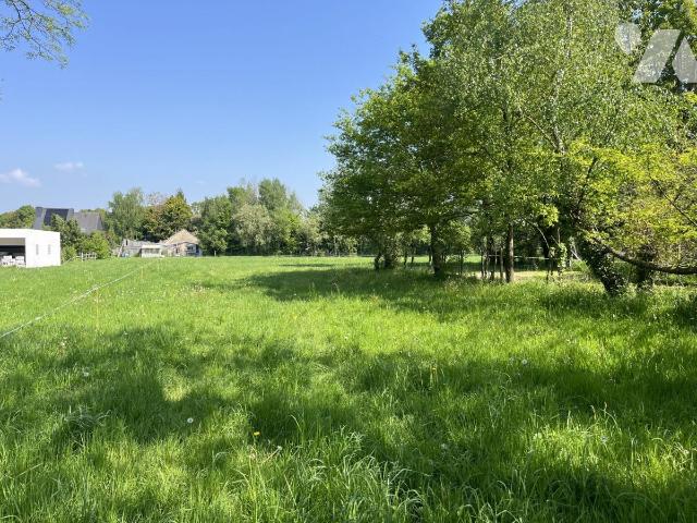Terrain 2096 m² · à Taupont · 2 096 m² · 94 320 €