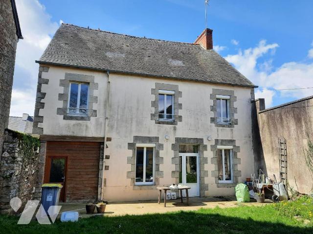 Immeuble 130 m² · à Mohon · 130 m² · 170 000 €