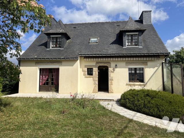 Maison 6 pièces 124 m² · à Caro · 124 m² · 205 000 €
