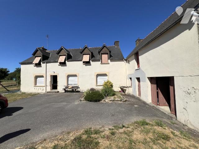 Maison 7 pièces 117 m² · à Taupont · 117 m² · 180 000 €