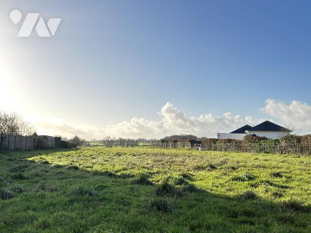Terrain 2830 m² · à Guer · 2 830 m² · 65 000 €