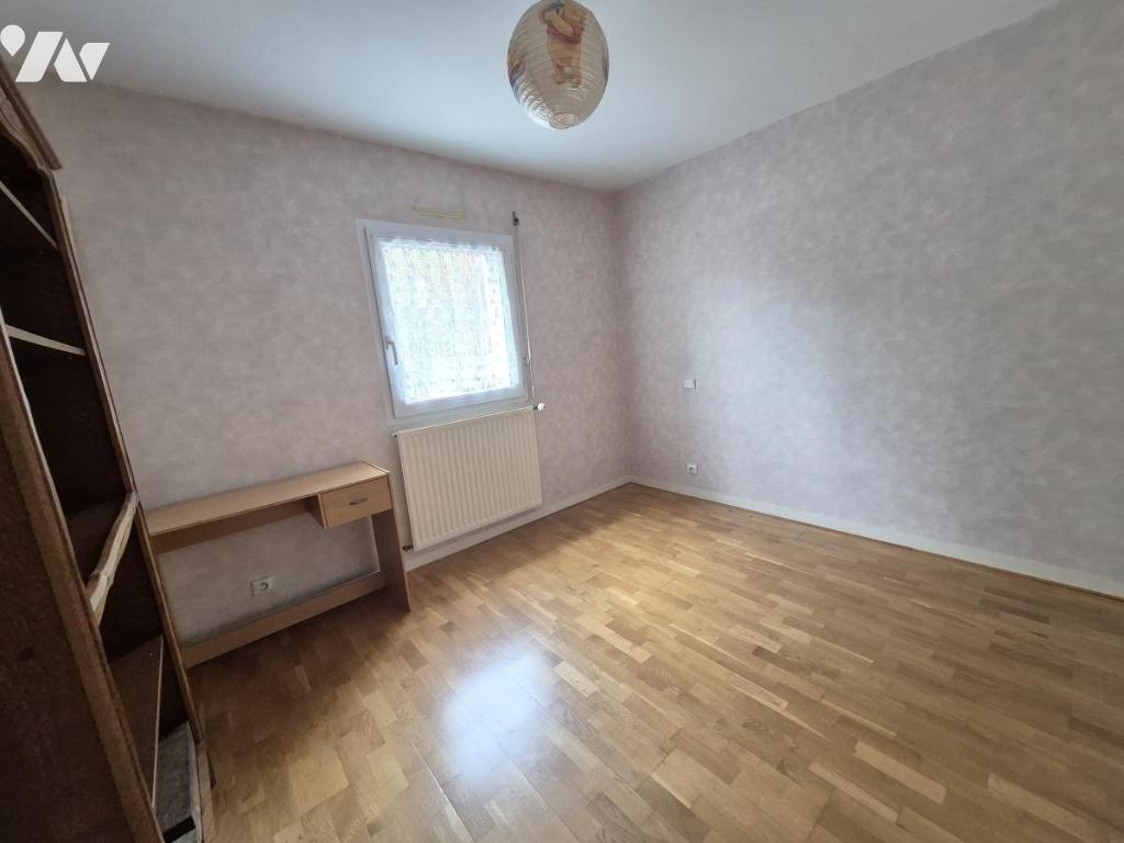 LOCATION appartement-MALESTROIT (56)