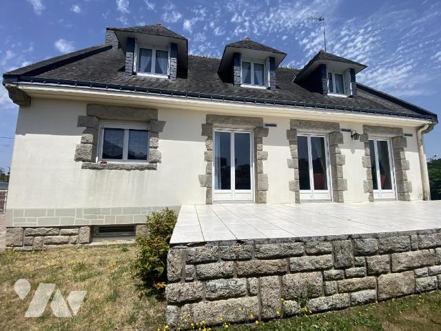 Maison 6 pièces 132 m² · à Plumelec · 132 m² · 220 000 €