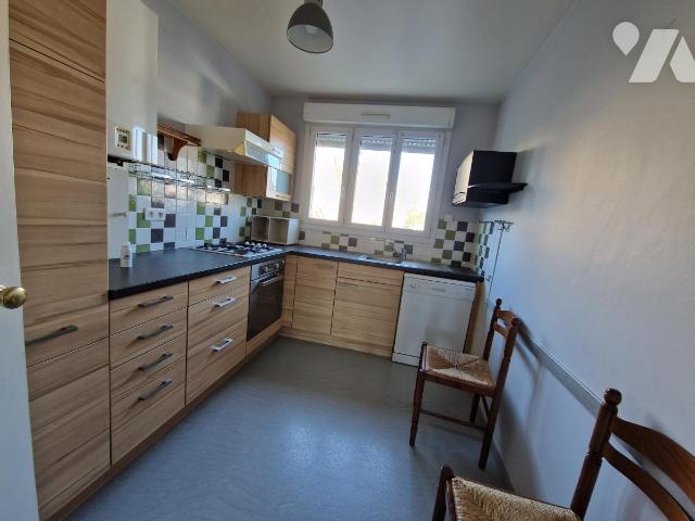 Vente - Appartement - PONTIVY - 87,56 m² - 3 pièces - 56062-2165