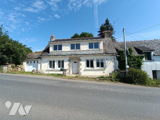Sale - House/Villa - PONTIVY - 95 m² - 4 rooms - 56062-2184
