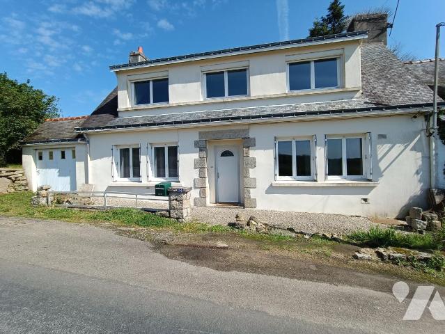 Sale - House/Villa - PONTIVY - 95 m² - 4 rooms - 56062-2184