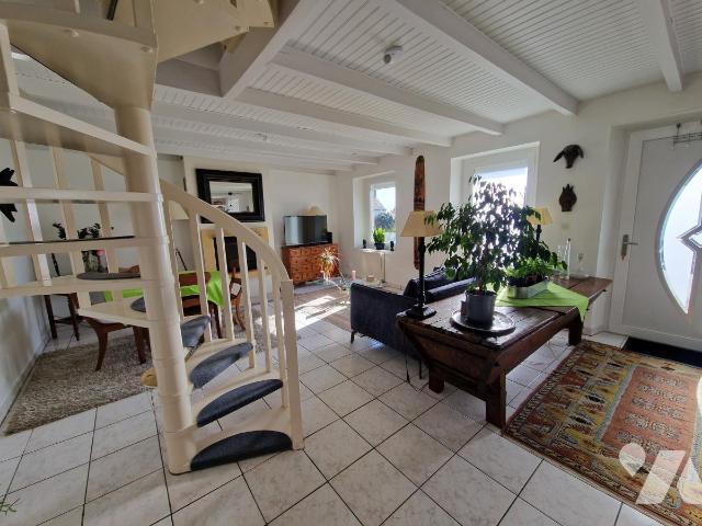 Vente - Maison / villa - PONTIVY - 97,45 m² - 4 pièces - 56062-2241