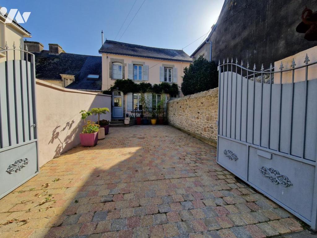 VENTE maison-PONTIVY (56)