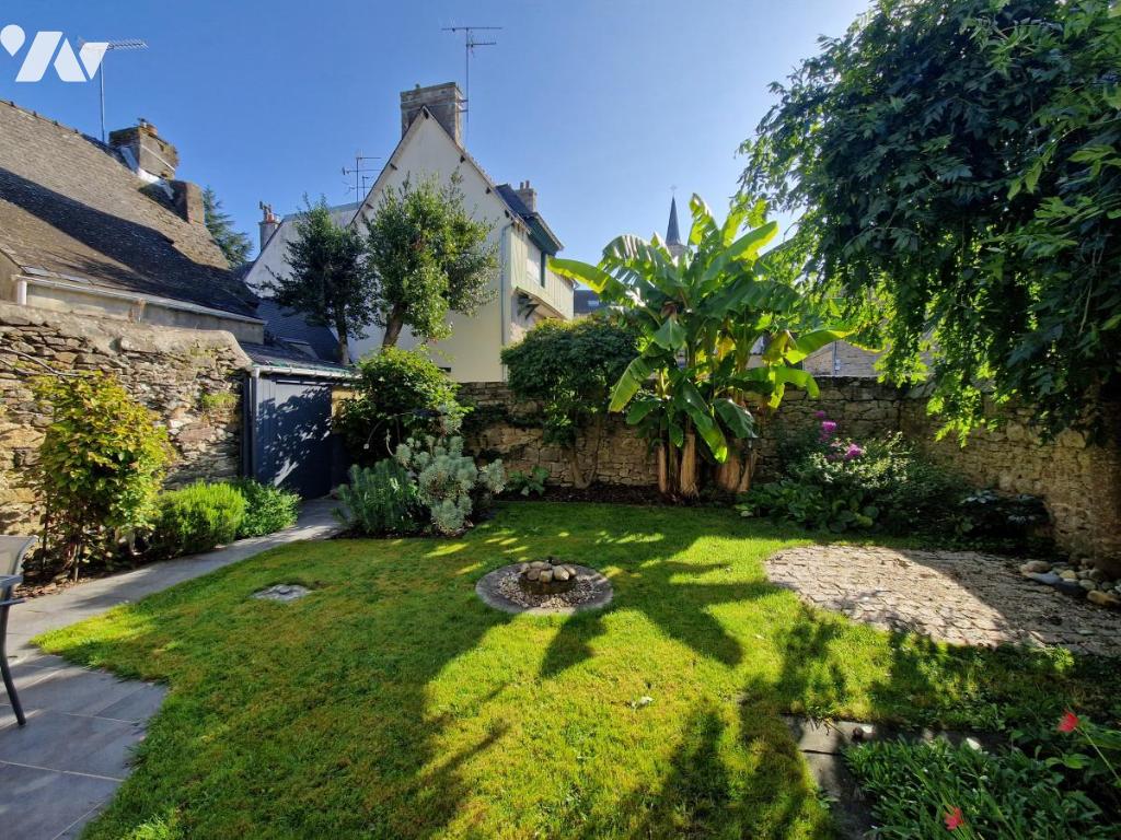 VENTE maison-PONTIVY (56)