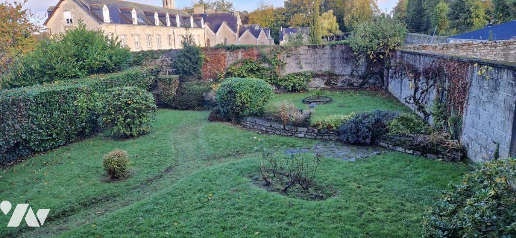 VENTE maison-PONTIVY (56)