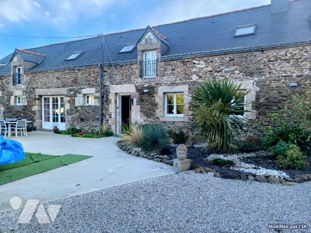 Maison 6 pièces 223 m² · à Pluméliau-Bieuzy · 223 m² · 335 000 €