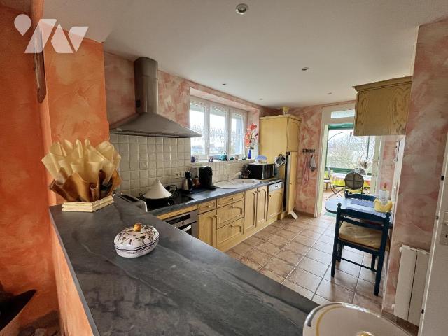 Maison 6 pièces 138 m² · à Baud · 138 m² · 282 000 €
