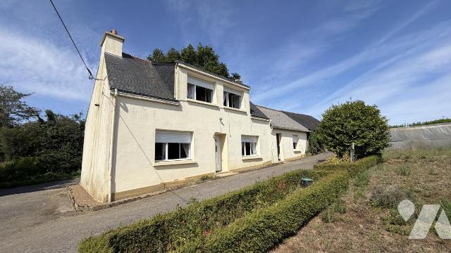 Maison 7 pièces 96 m² · à Pluméliau-Bieuzy · 95,7 m² · 120 000 €
