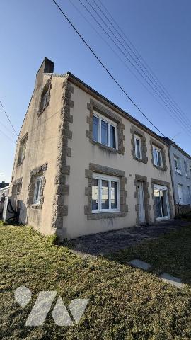 Maison 8 pièces 139 m² · à Baud · 139 m² · 190 000 €