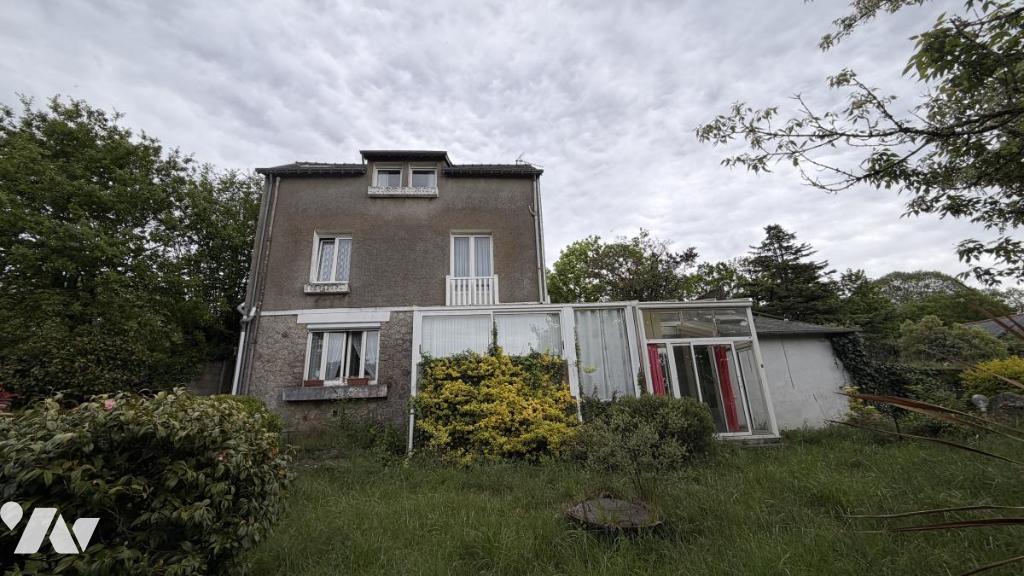 Maison 5 pièces 103 m² · à Pontivy · 103 m² · 120 000 €