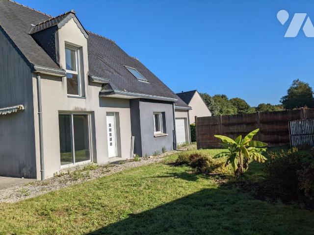 Sale - House/Villa - GOURIN - 113.6 m² - 8 rooms - 56071-2471