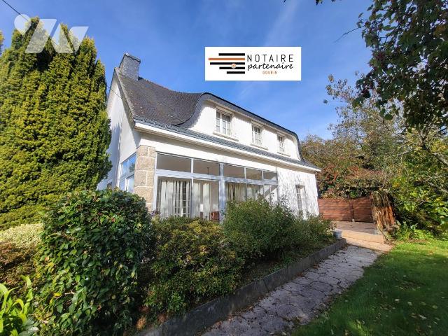 Maison 7 pièces 162 m² · à Séglien · 162,5 m² · 190 000 €