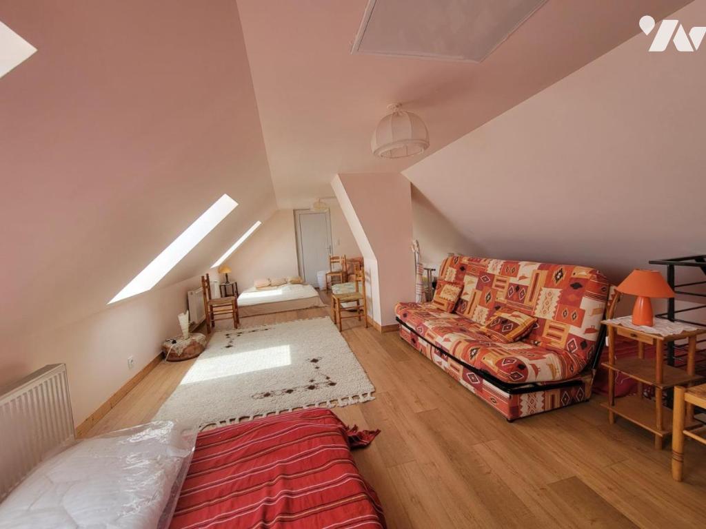 VENTE maison-ST HERNIN (29)