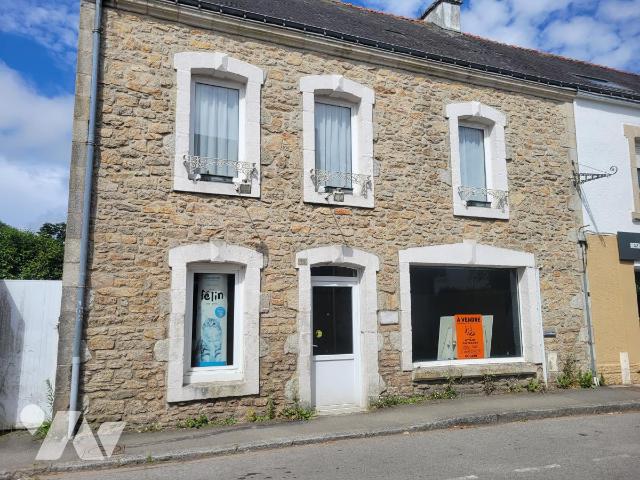 Maison 8 pièces 92 m² · à Langonnet · 91,7 m² · 95 000 €