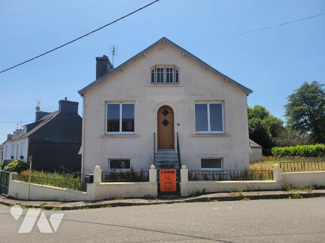 Maison 5 pièces 86 m² · à Gourin · 86 m² · 90 000 €