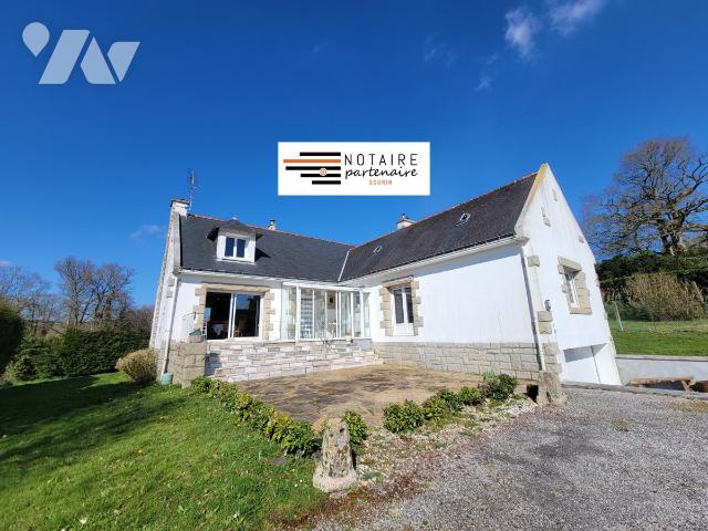Maison 6 pièces 132 m² · à Gourin · 132 m² · 150 000 €