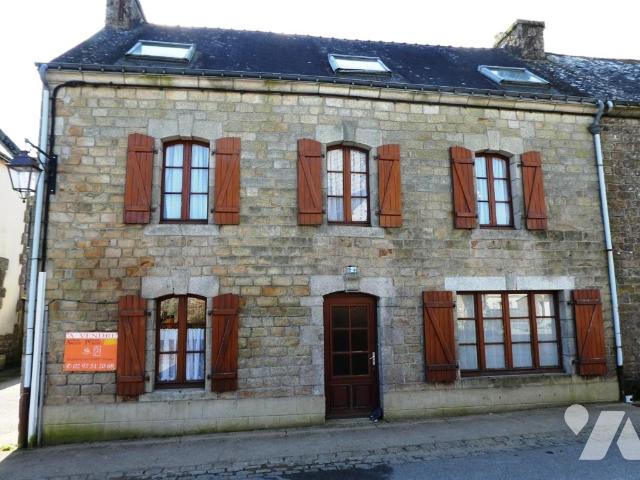 Maison 8 pièces 142 m² · à Ploërdut · 142 m² · 120 000 €