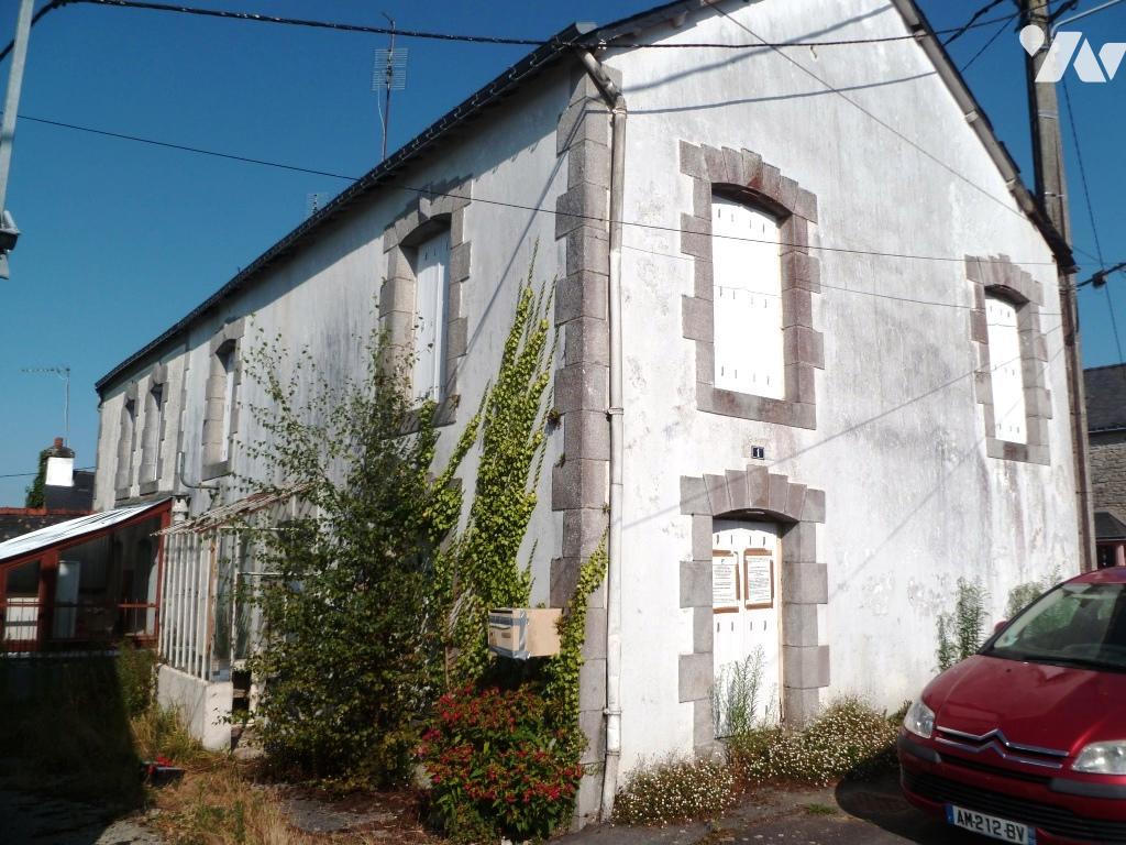 Maison 5 pièces 108 m² · au Croisty · 108 m² · 10 000 €